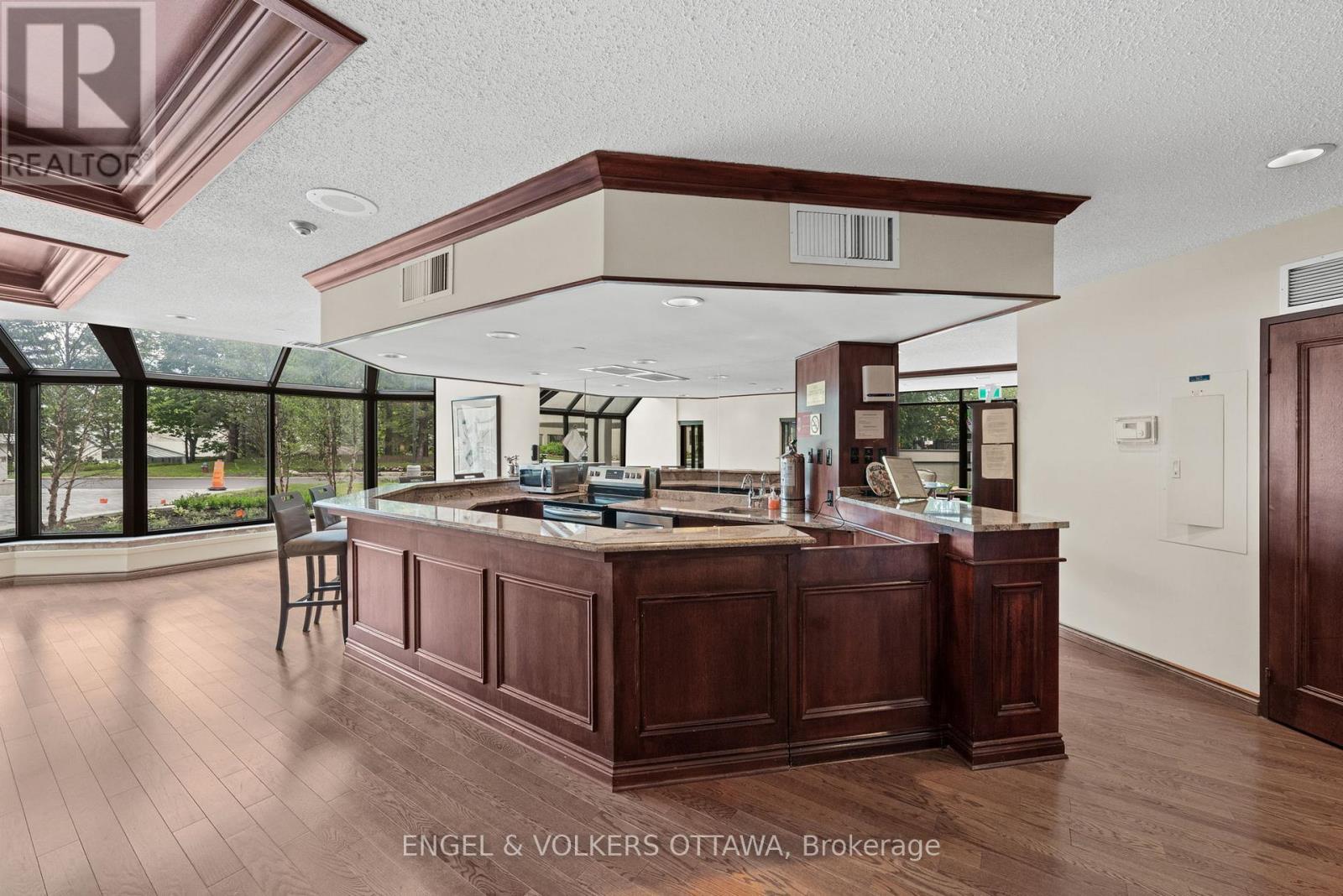 1905 - 1500 Riverside Drive, Ottawa, ON