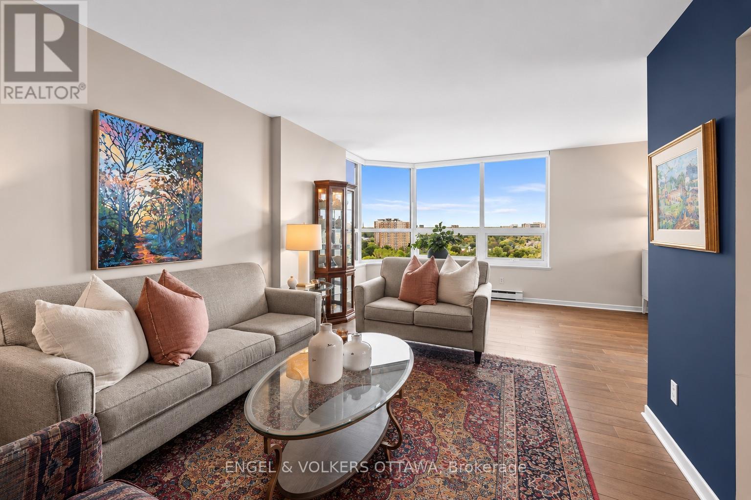 1905 - 1500 Riverside Drive, Ottawa, ON