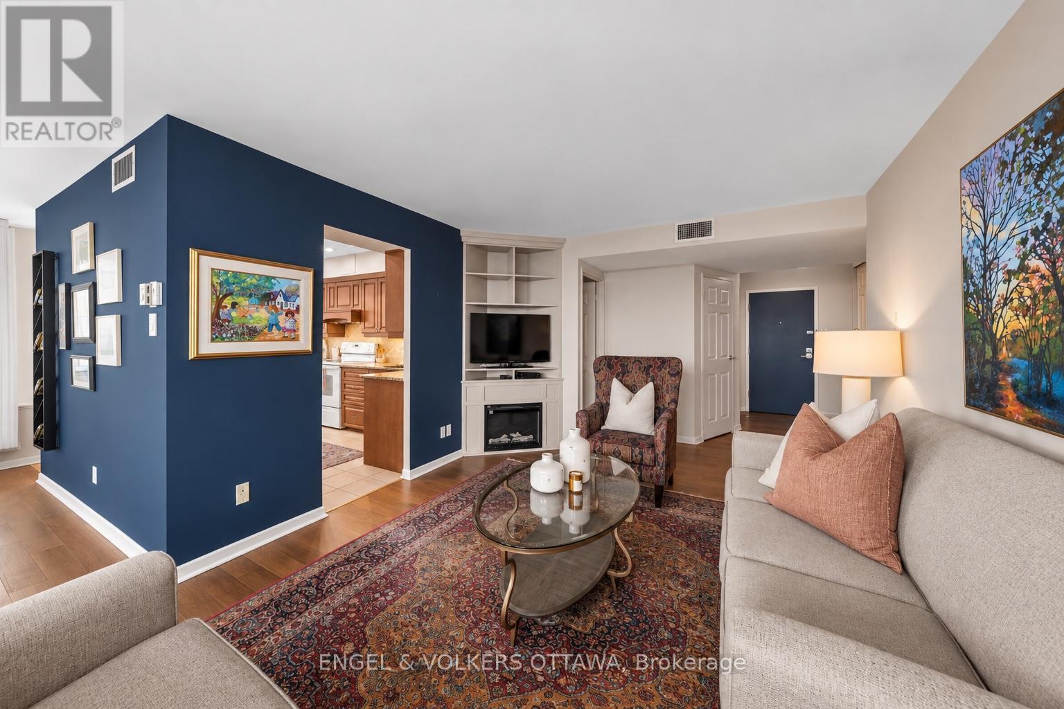 1905 - 1500 Riverside Drive, Ottawa, ON