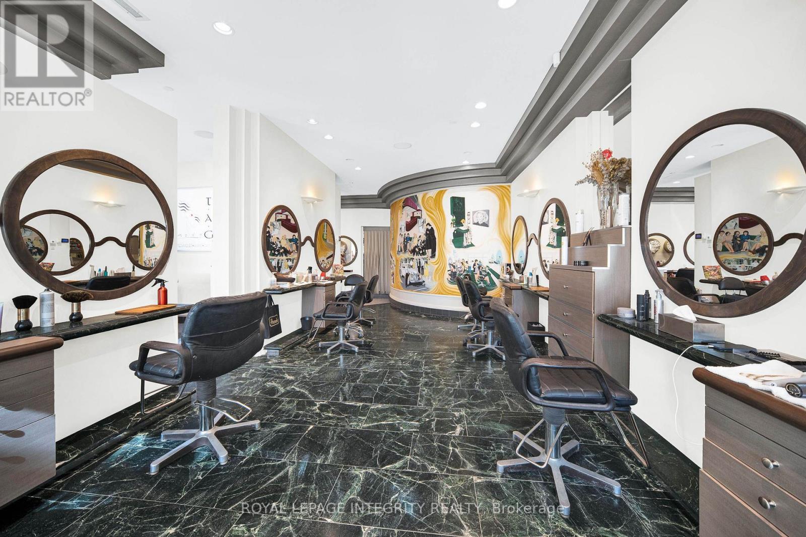 14 - 31 Murray Street, Ottawa, ON