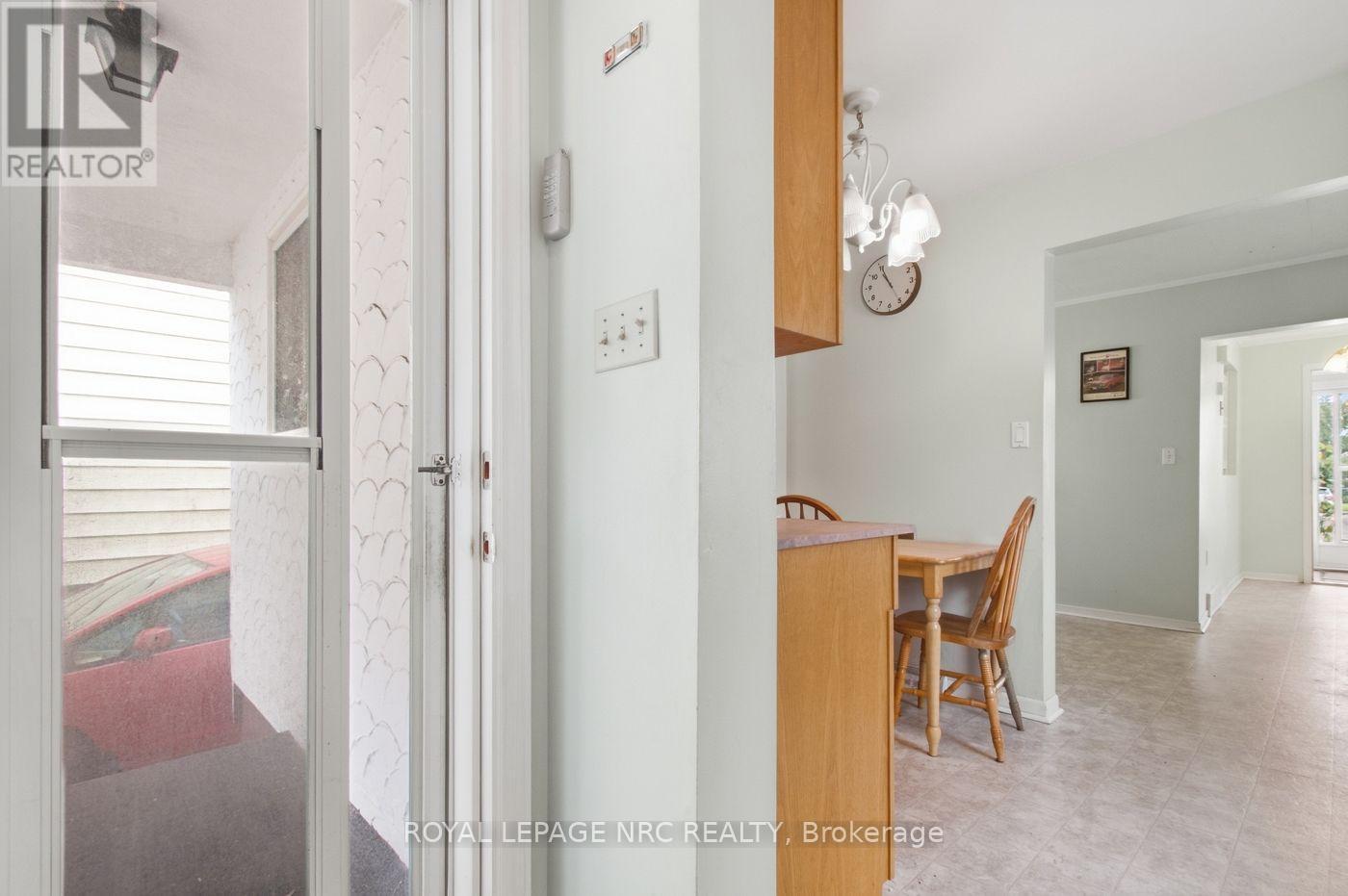 24 Fifth Street, Welland (Lincoln/Crowland), ON