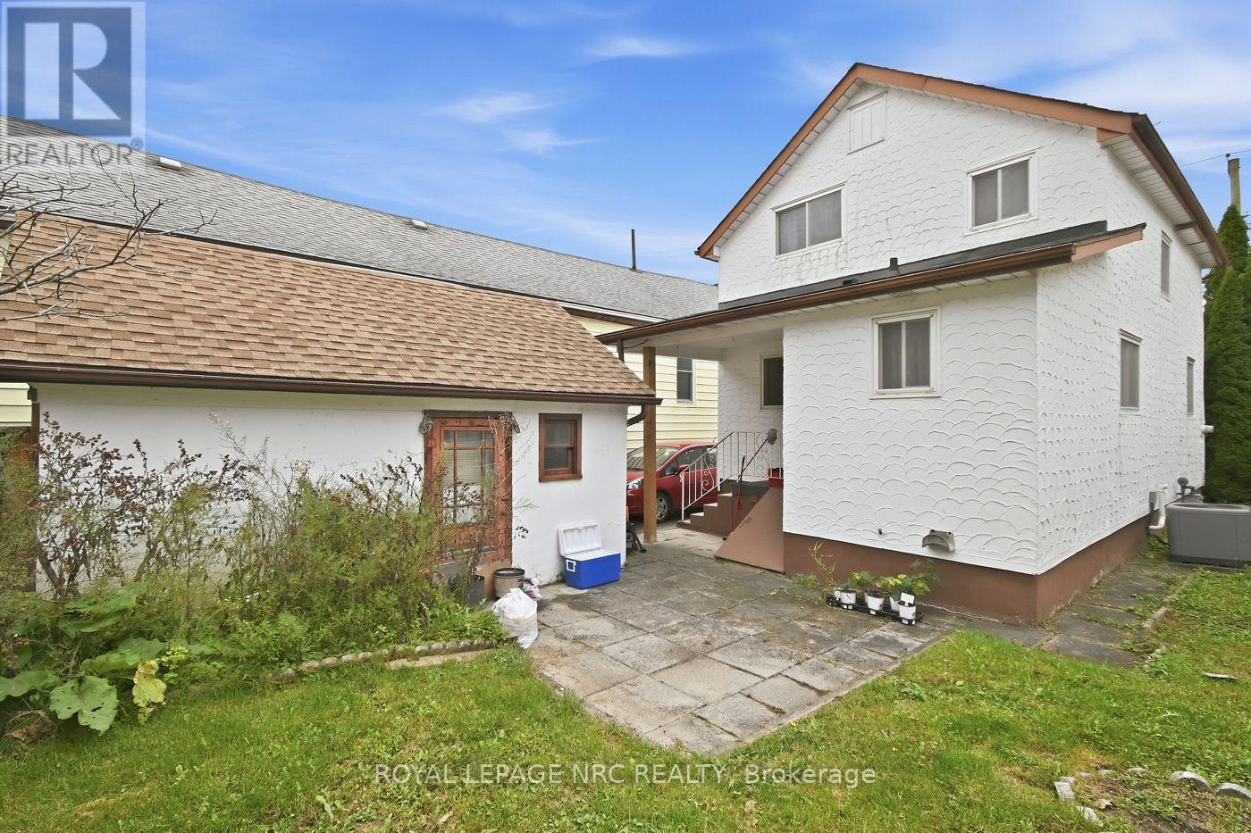 24 Fifth Street, Welland (Lincoln/Crowland), ON