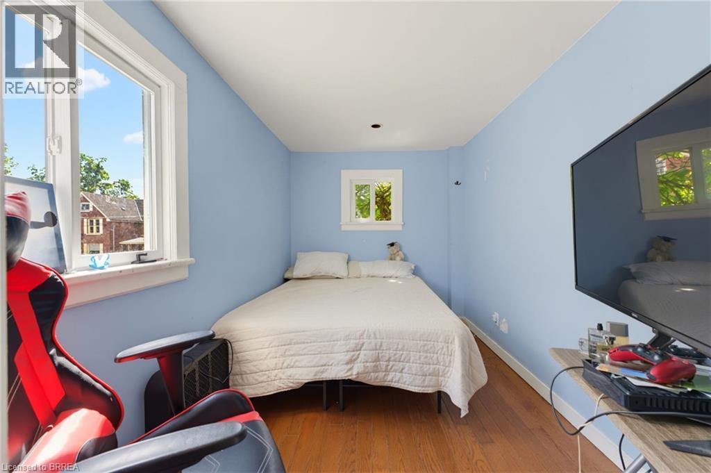 97 Park Avenue, Brantford, ON