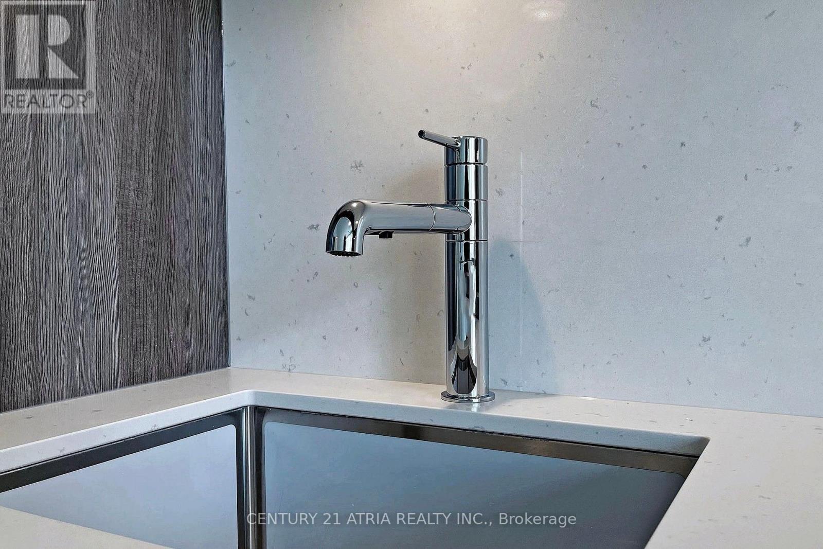 420 - 585 Bloor Street E, Toronto, ON