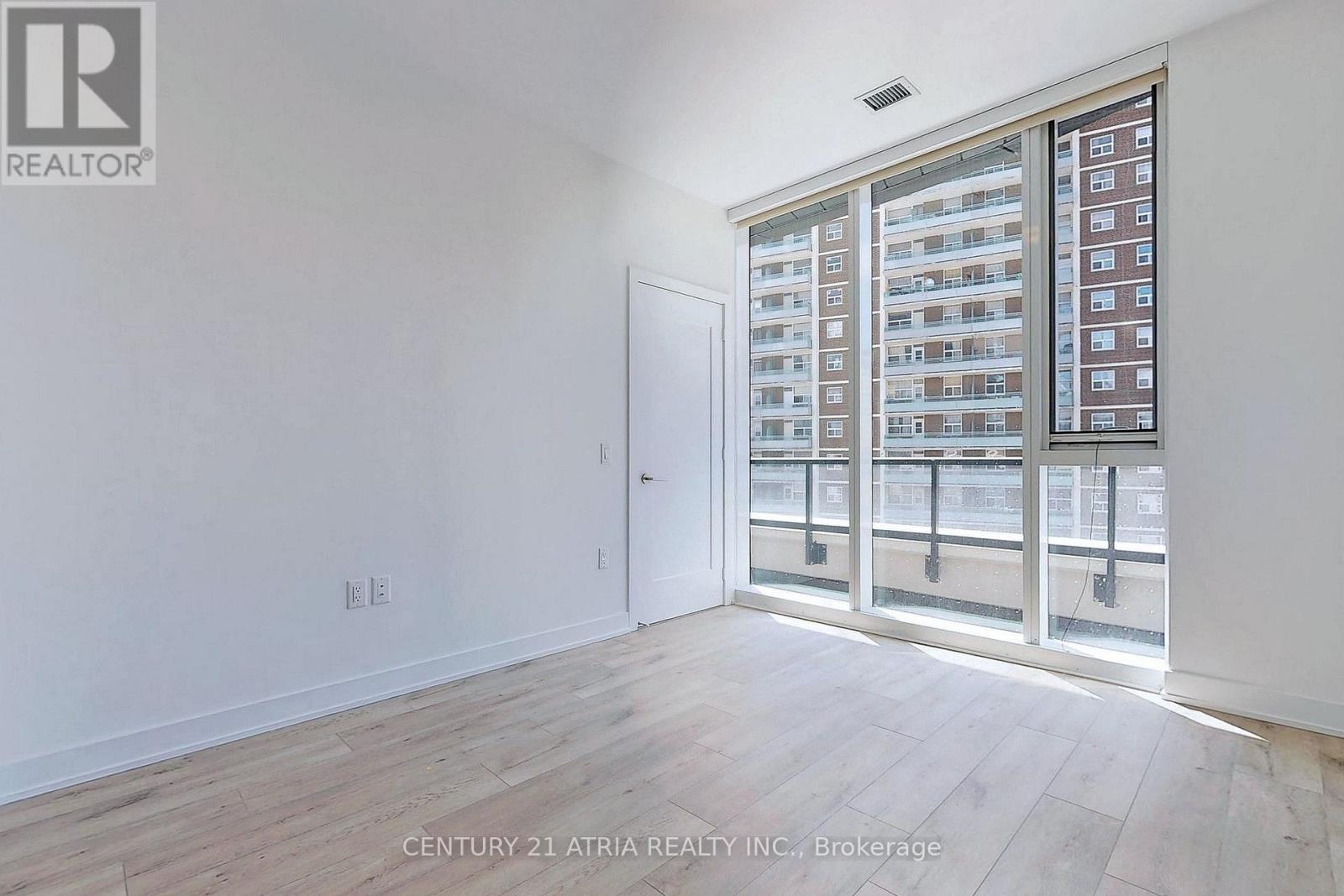 420 - 585 Bloor Street E, Toronto, ON