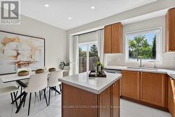 571 REEVES WAY BOULEVARD Whitchurch-Stouffville, ON L4A 0H1