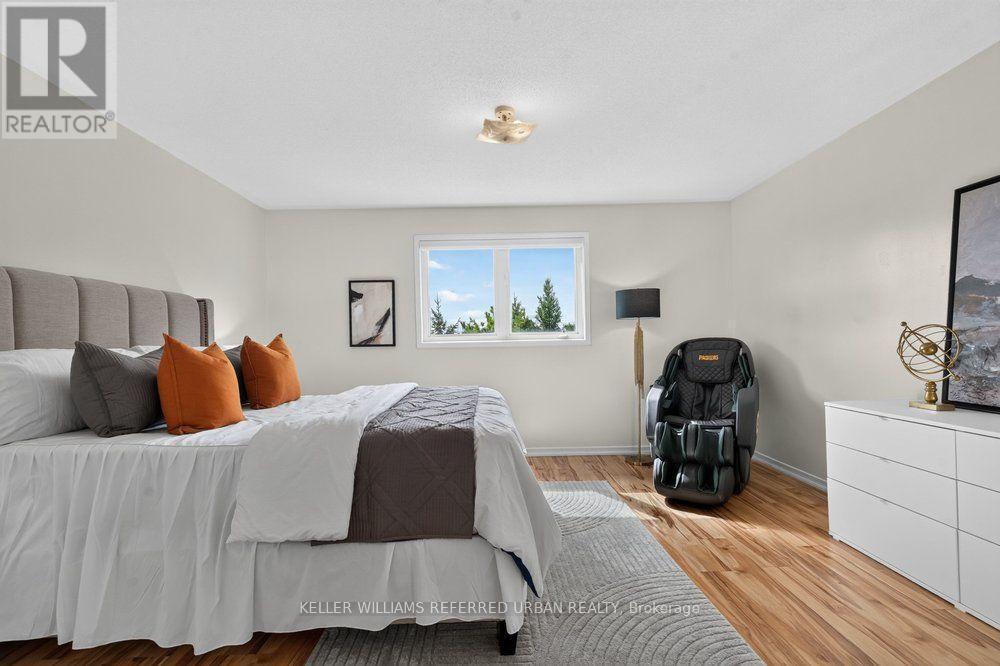 571 Reeves Way Boulevard, Whitchurch-Stouffville, ON