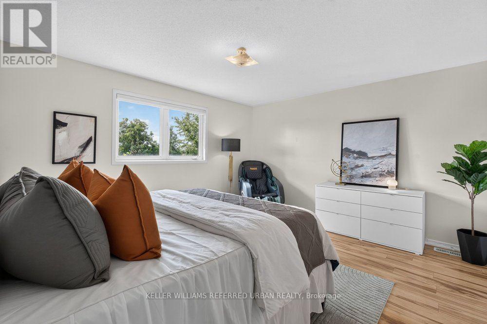571 Reeves Way Boulevard, Whitchurch-Stouffville, ON