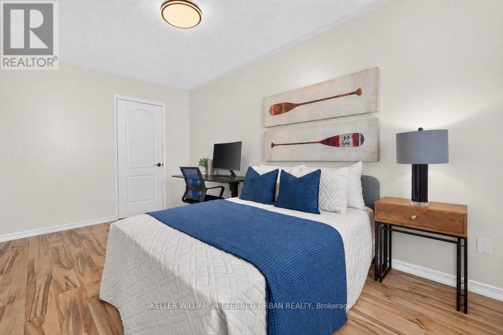 571 Reeves Way Boulevard, Whitchurch-Stouffville, ON