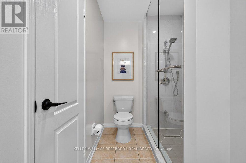 571 Reeves Way Boulevard, Whitchurch-Stouffville, ON
