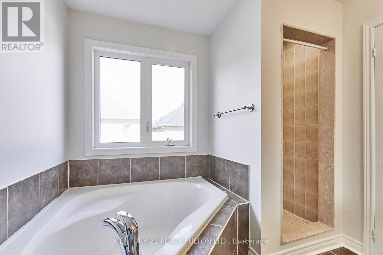 40 Tidewater Street, Markham, ON