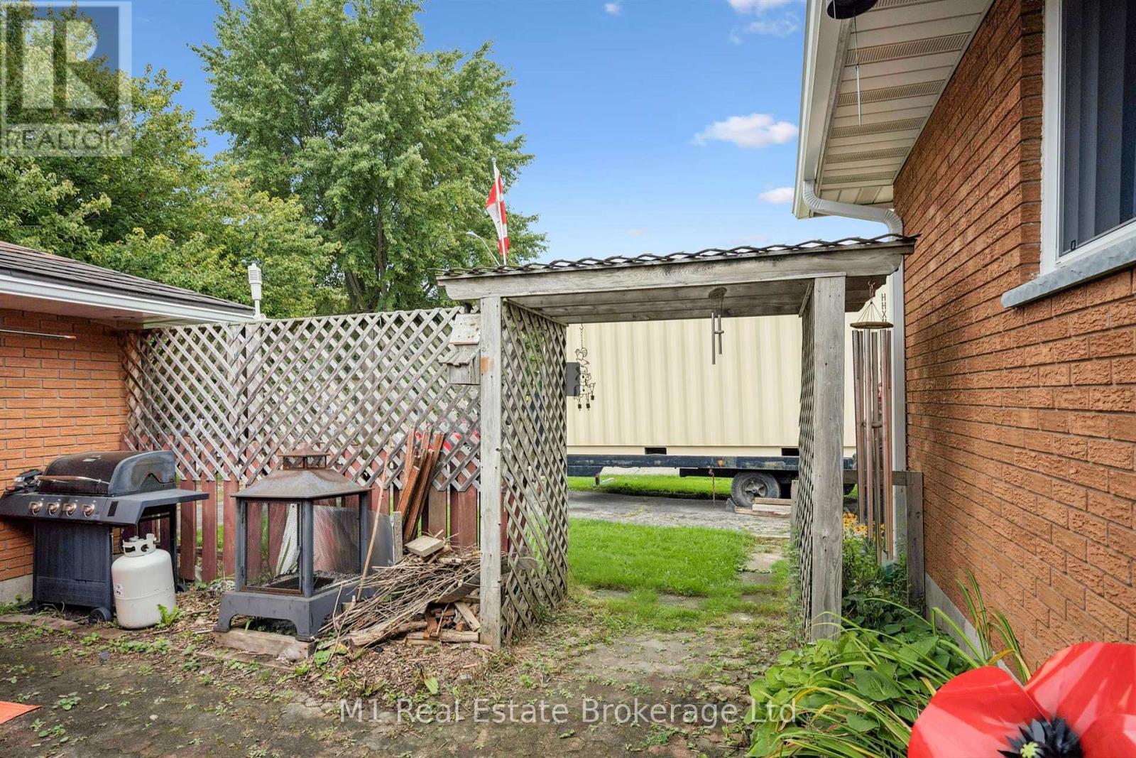 205 Albert Street, Minto, ON