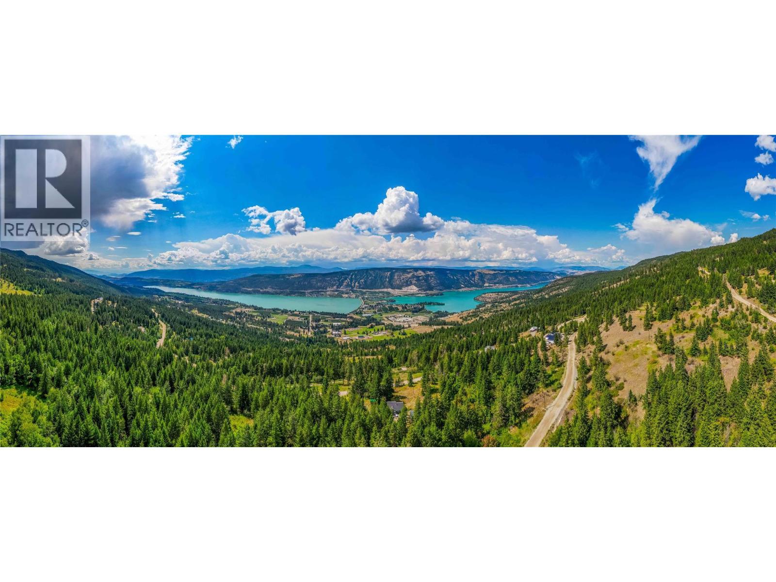 6051 Oyama Lake Road, Oyama, BC