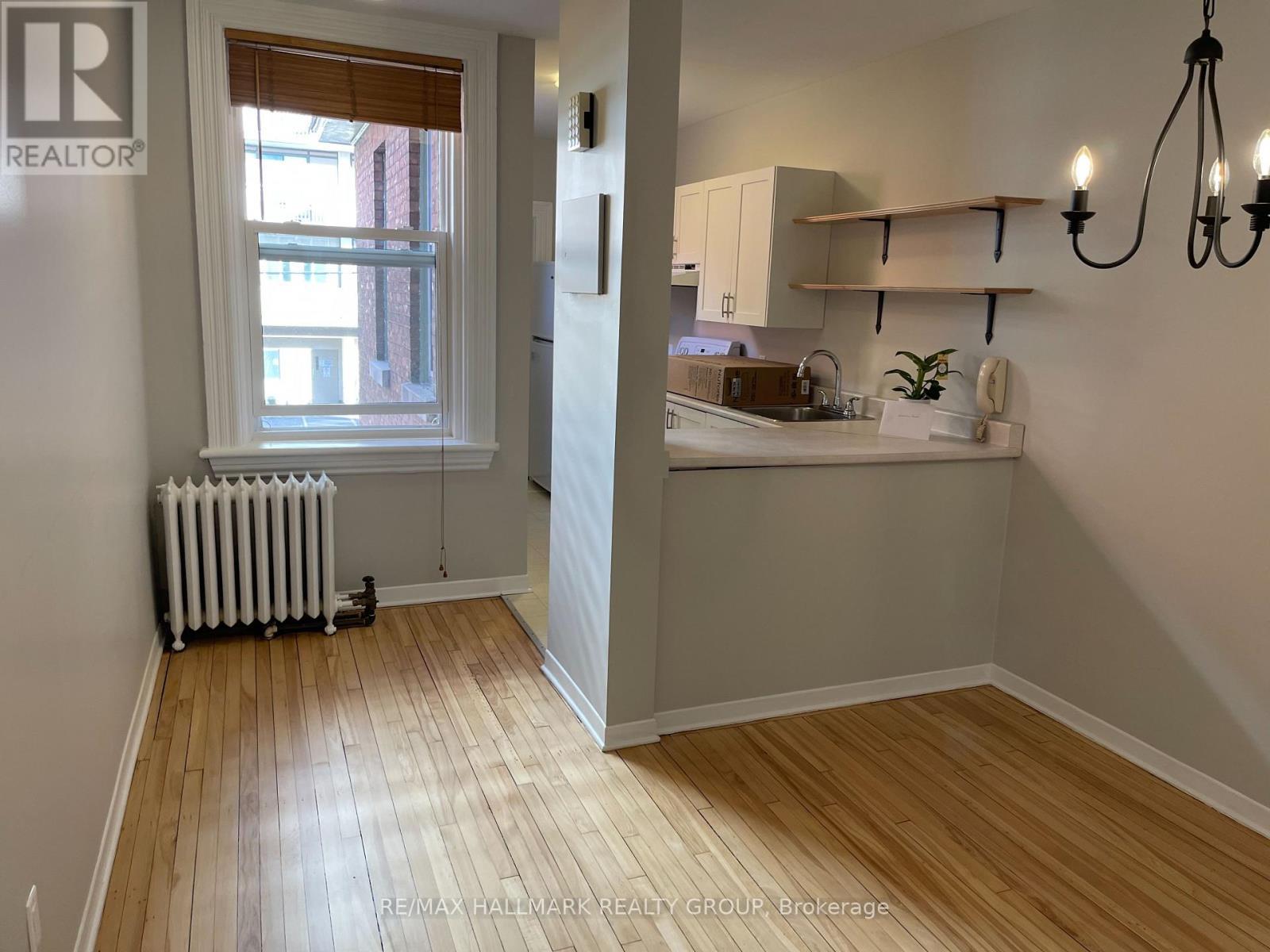 Unit 3 - 161-163 Gilmour Street, Ottawa, ON
