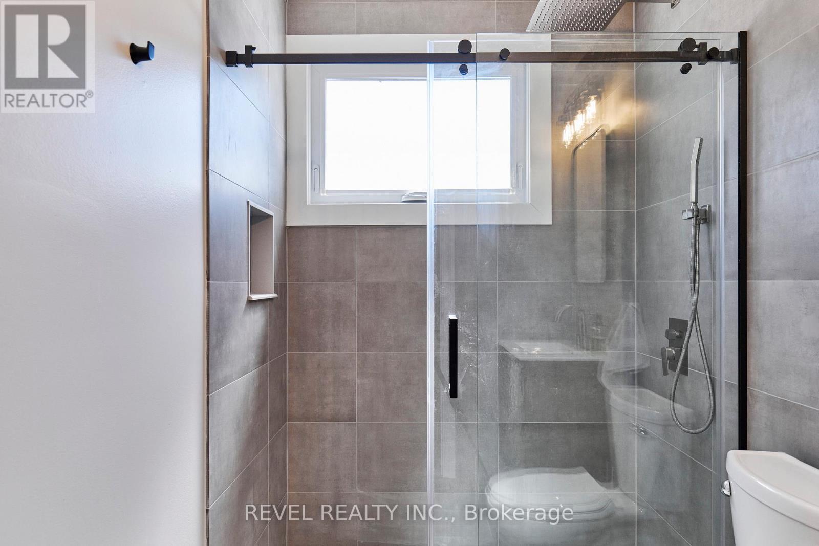 1260 Ilona Park Road, Pickering, ON