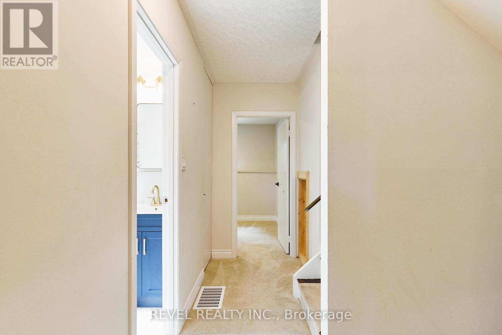 1260 Ilona Park Road, Pickering, ON