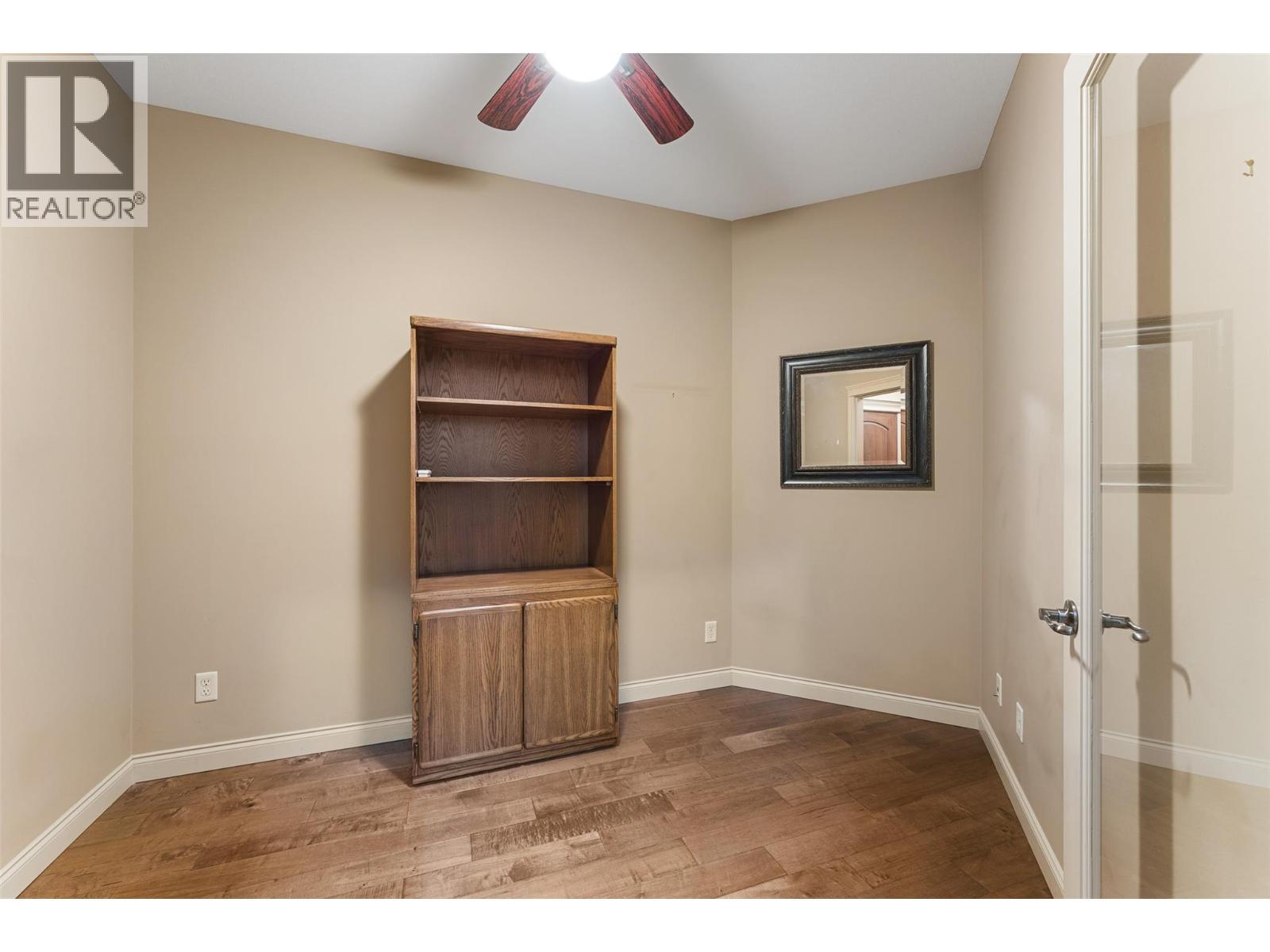 Den creates excellent flex options for an office or extra storage space. - 2780 Auburn Road Unit# 203, West Kelowna, BC
