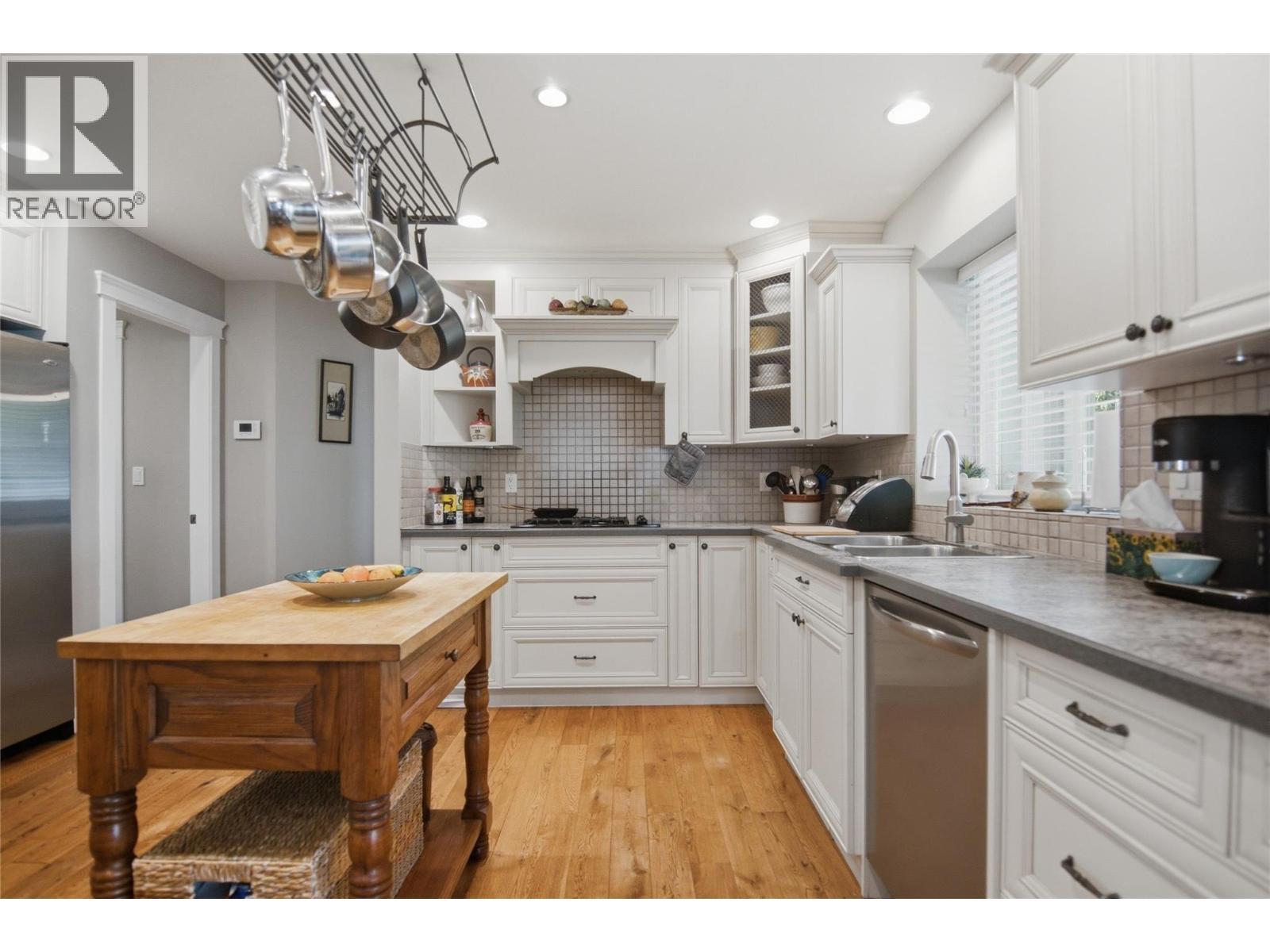 335 Cougar Road, Kamloops, BC
