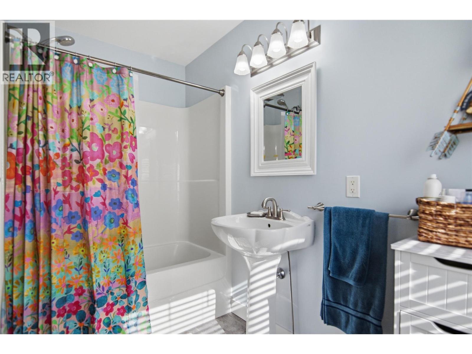 335 Cougar Road, Kamloops, BC