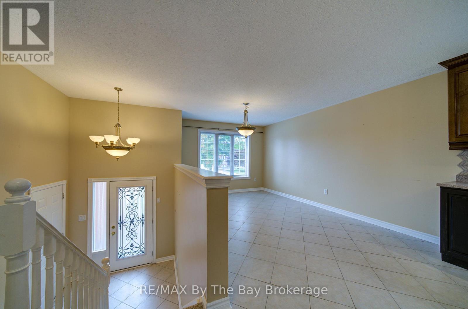 13 Tona Trail, Wasaga Beach, ON