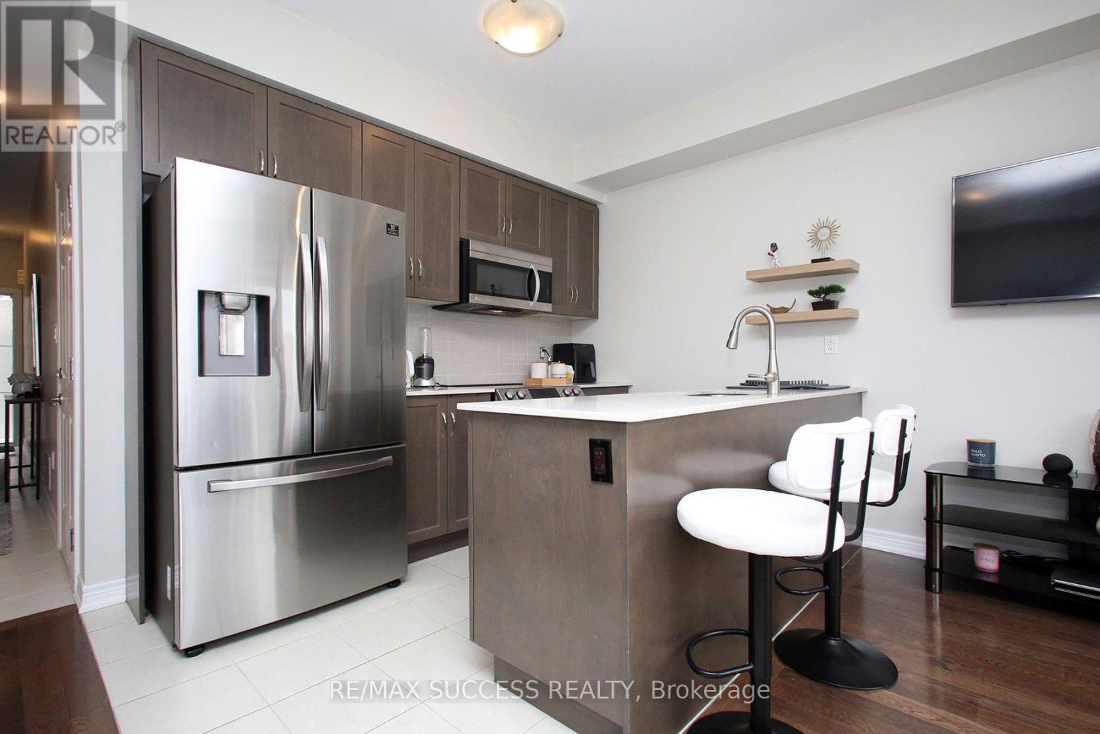 71 - 377 Glancaster Road, Hamilton, ON