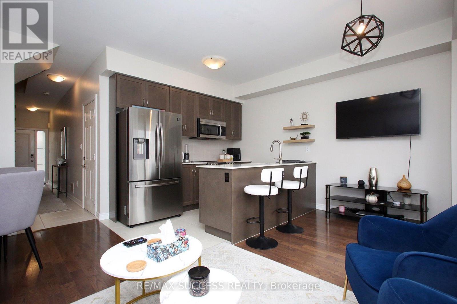 71 - 377 Glancaster Road, Hamilton, ON