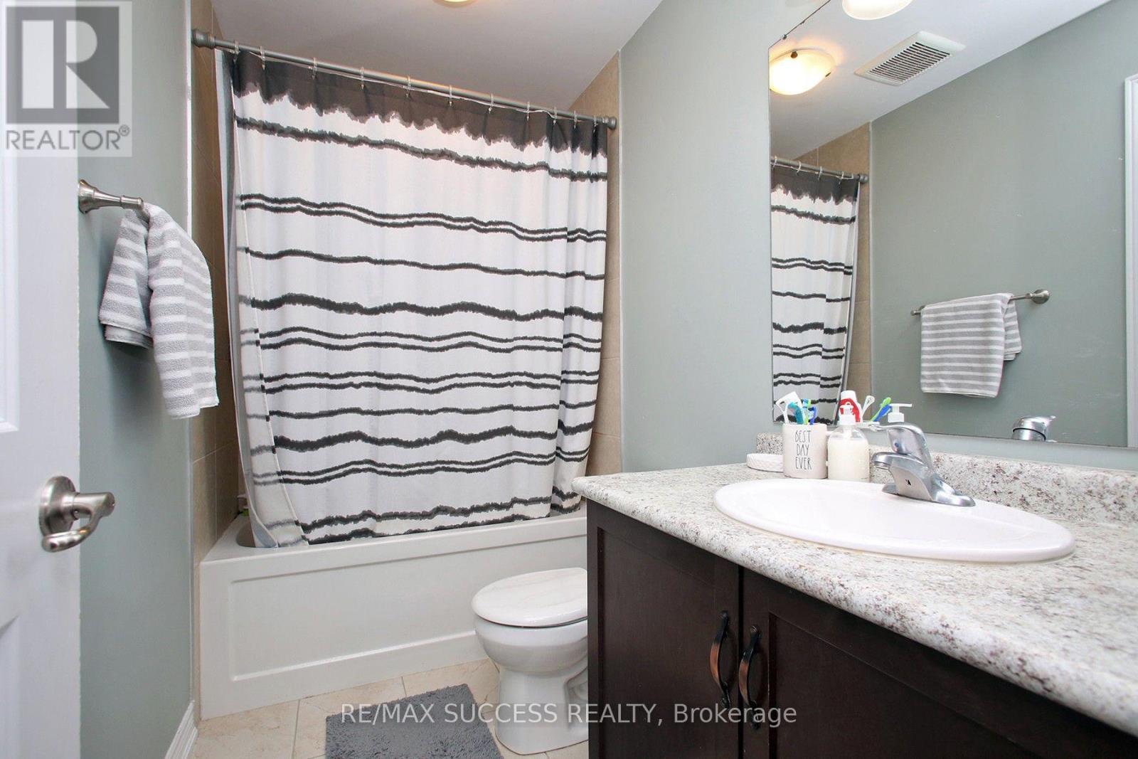 71 - 377 Glancaster Road, Hamilton, ON