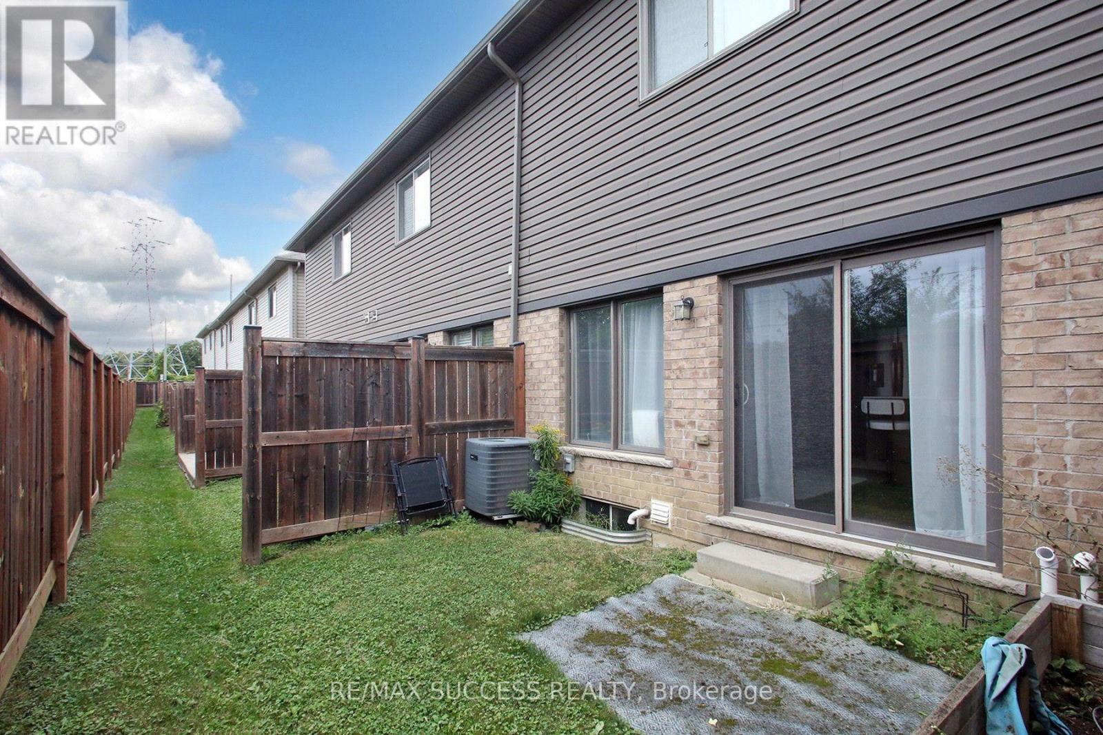 71 - 377 Glancaster Road, Hamilton, ON