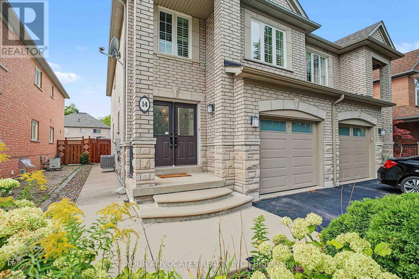 14 La Neve Avenue, Vaughan, ON