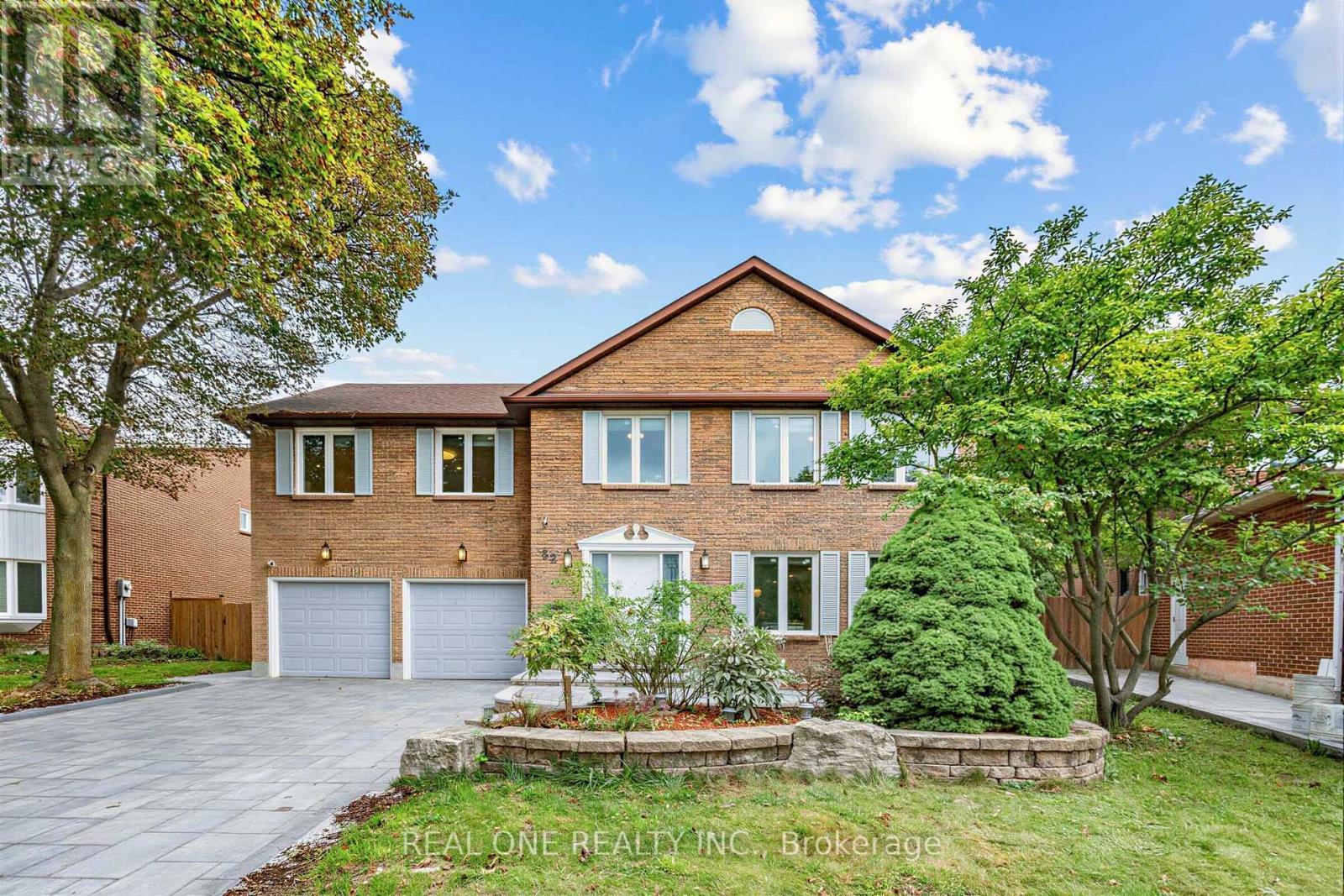 52 Fenwick Crescent, Markham, ON