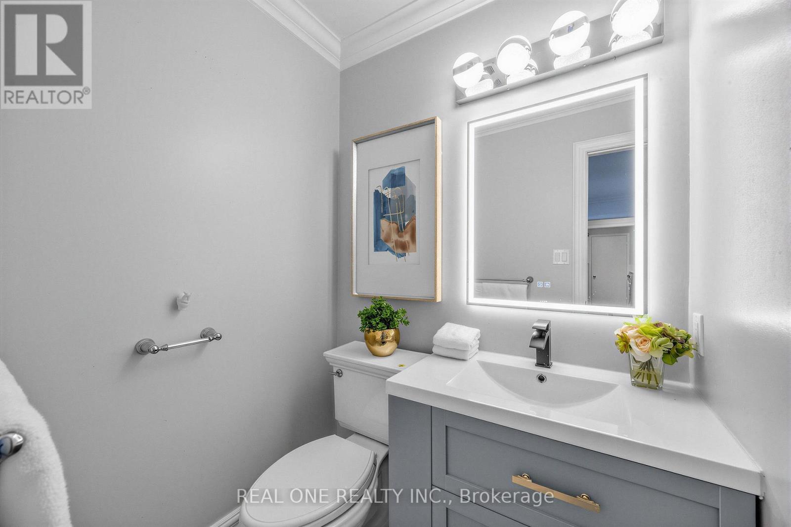 52 Fenwick Crescent, Markham, ON