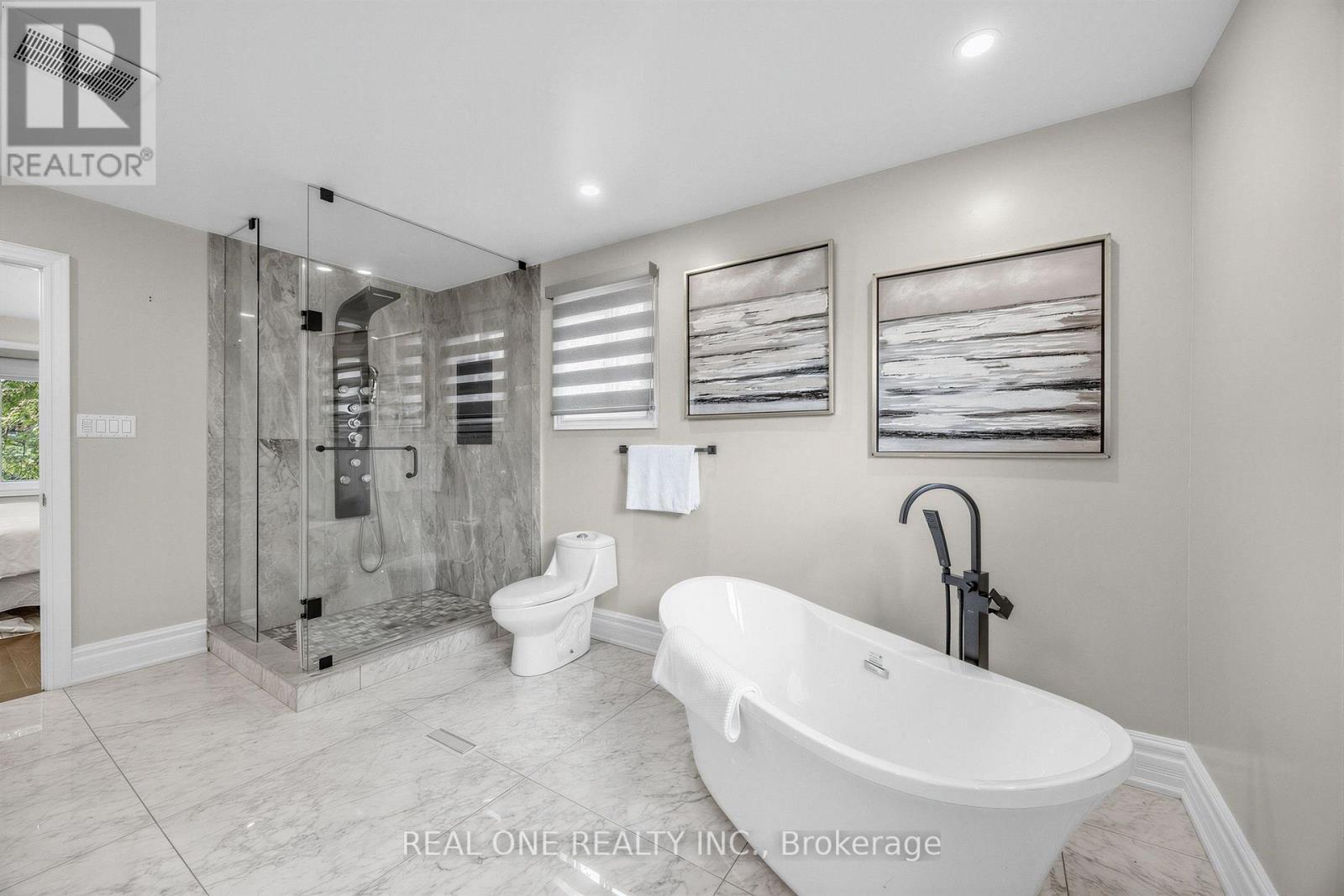 52 Fenwick Crescent, Markham, ON