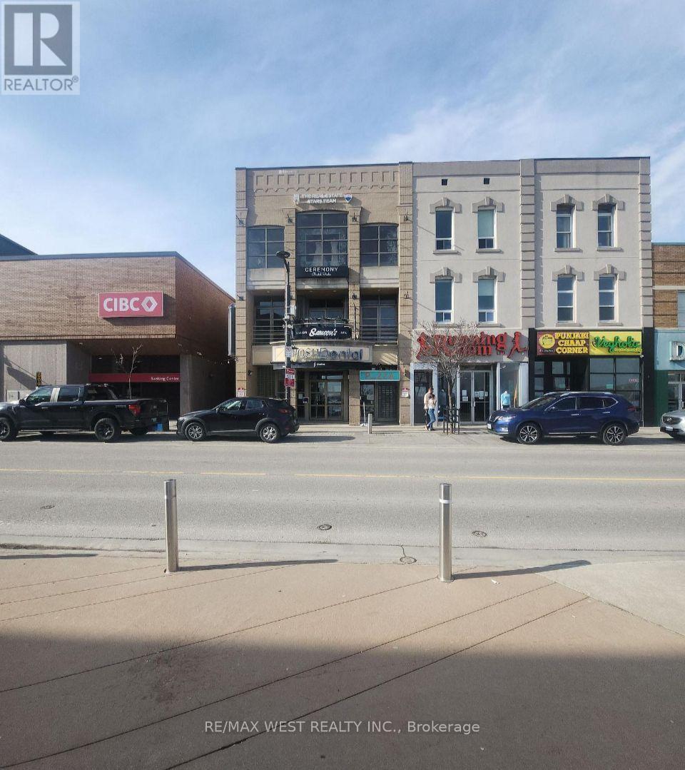 50 Dunlop Street E, Barrie, ON