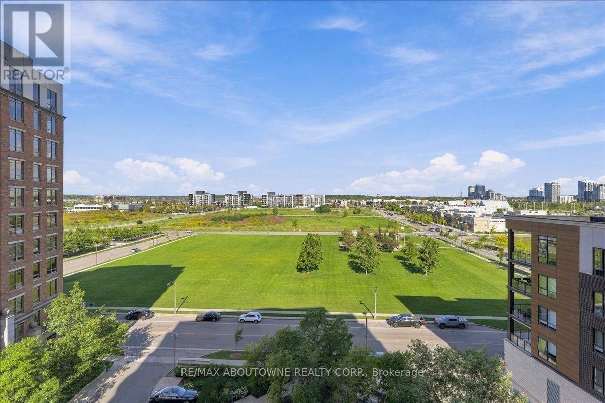 807 - 2391 Central Park Drive, Oakville, ON