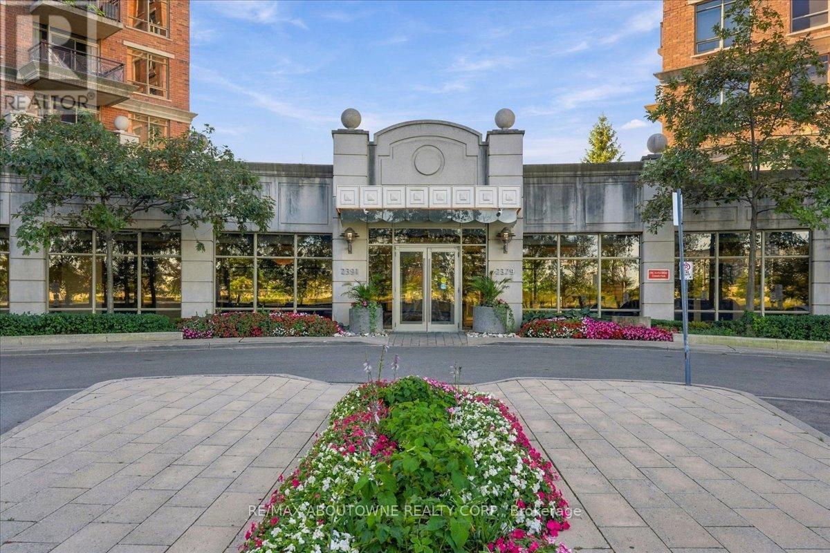 807 - 2391 Central Park Drive, Oakville, ON