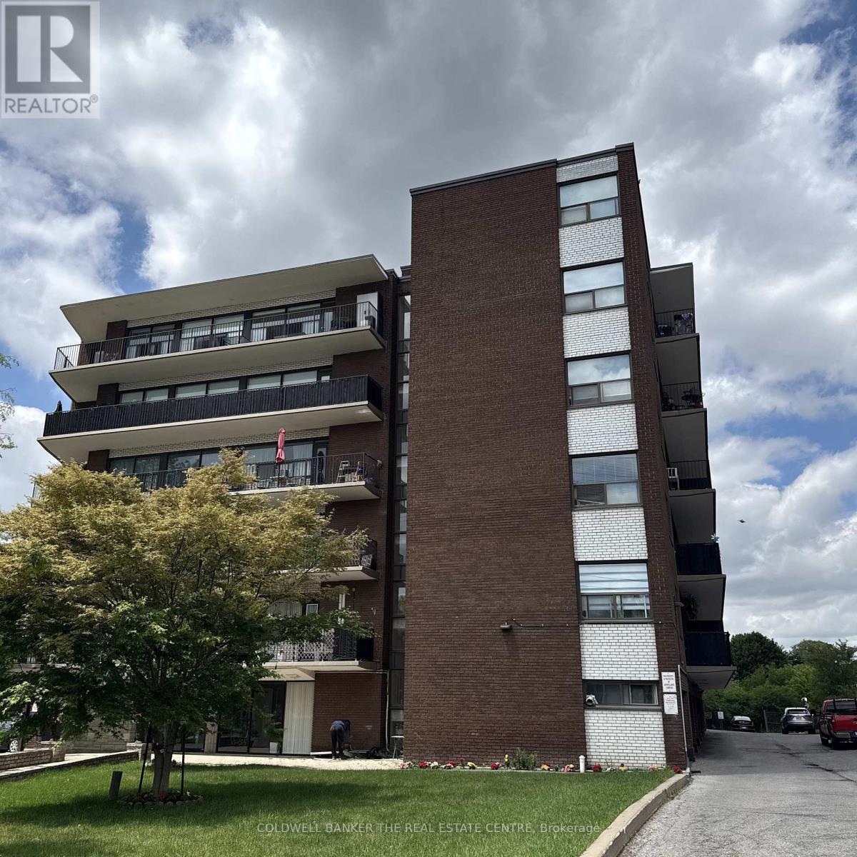 208 - 50 Gulliver Road, Toronto, ON