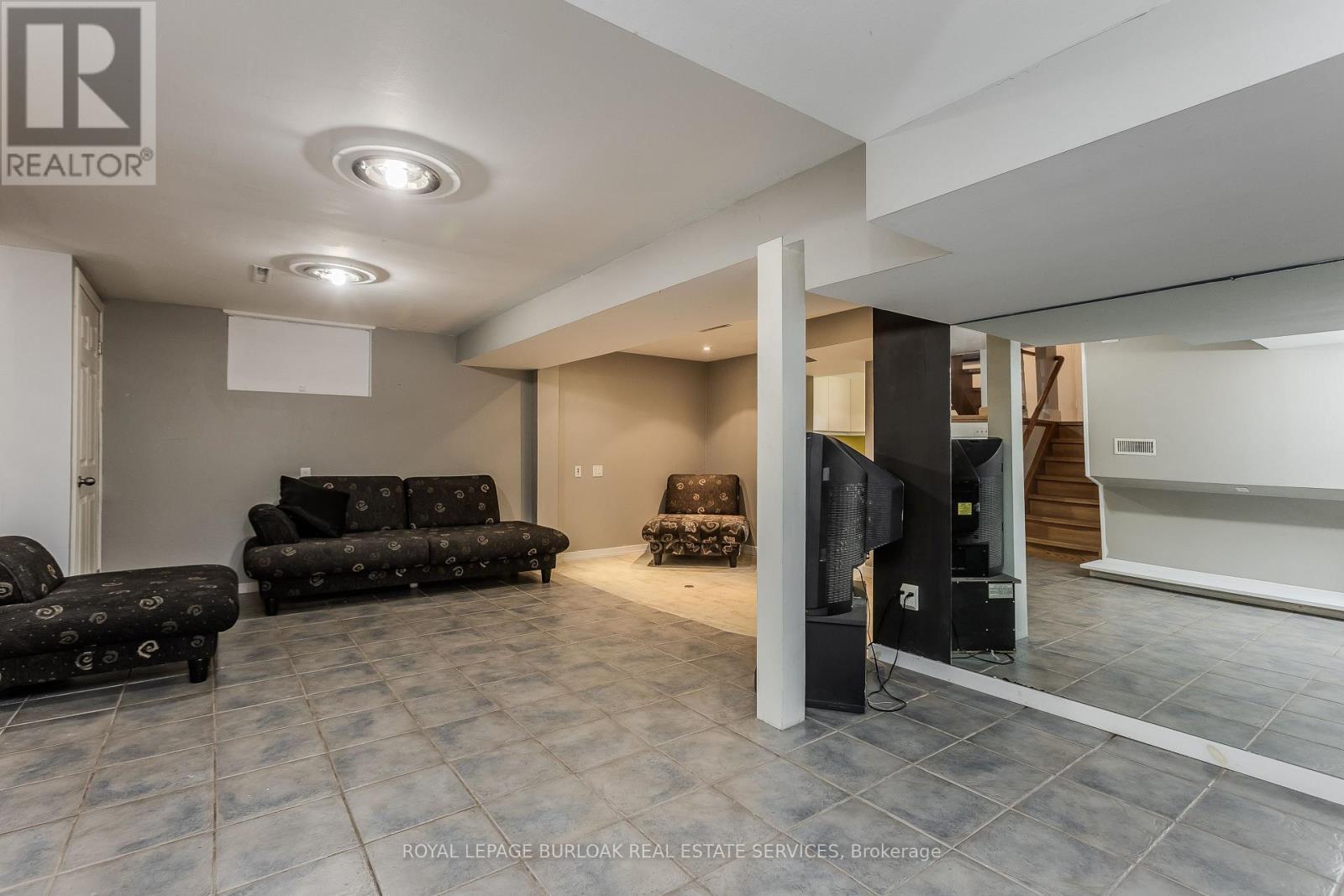 707 Ross Street, Burlington, ON