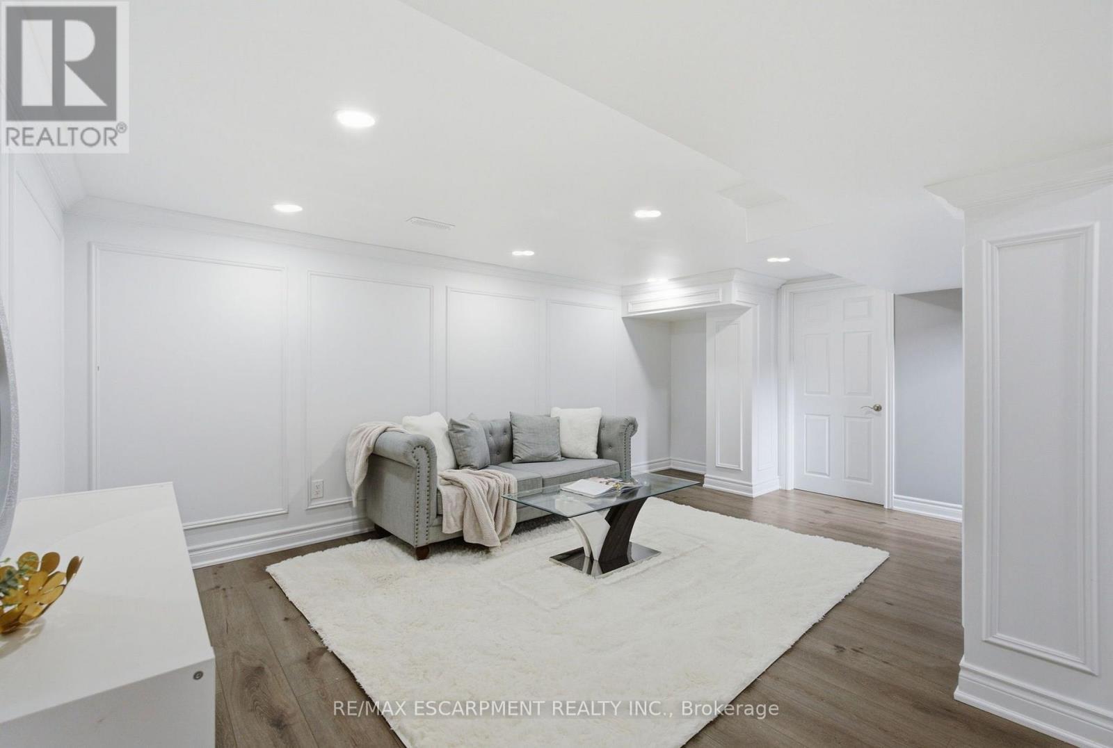 513 Maplehurst Avenue, Oakville, ON