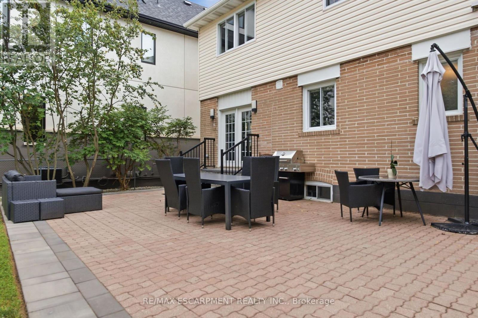 513 Maplehurst Avenue, Oakville, ON