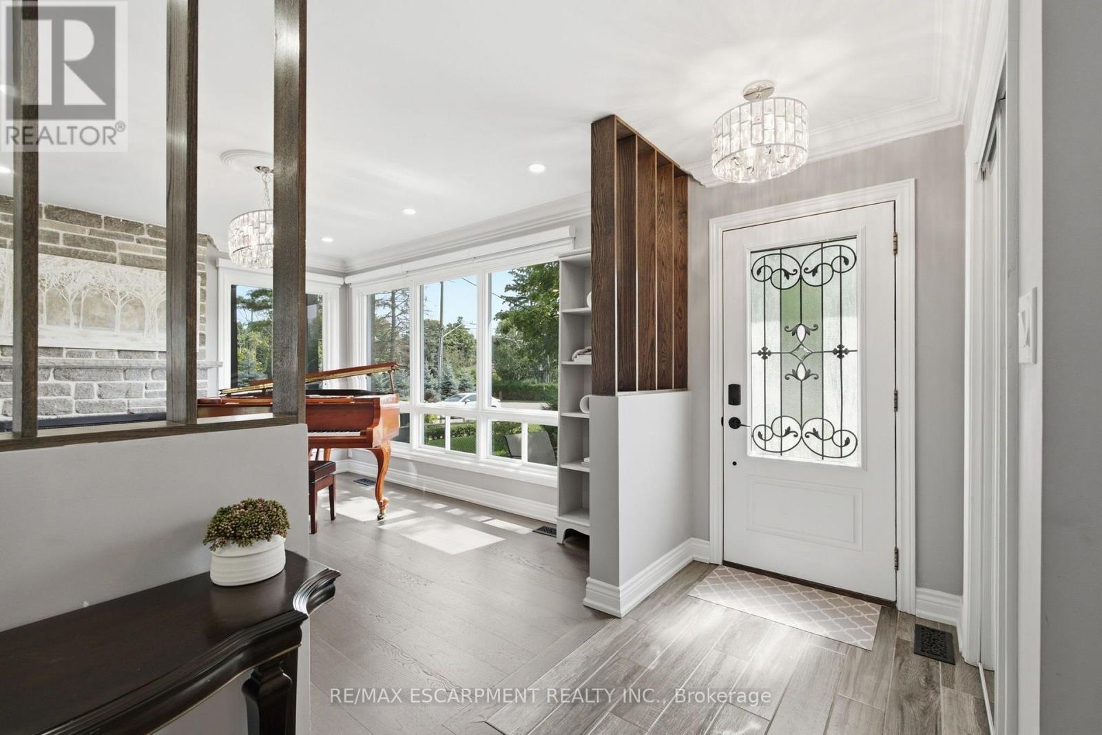 513 Maplehurst Avenue, Oakville, ON