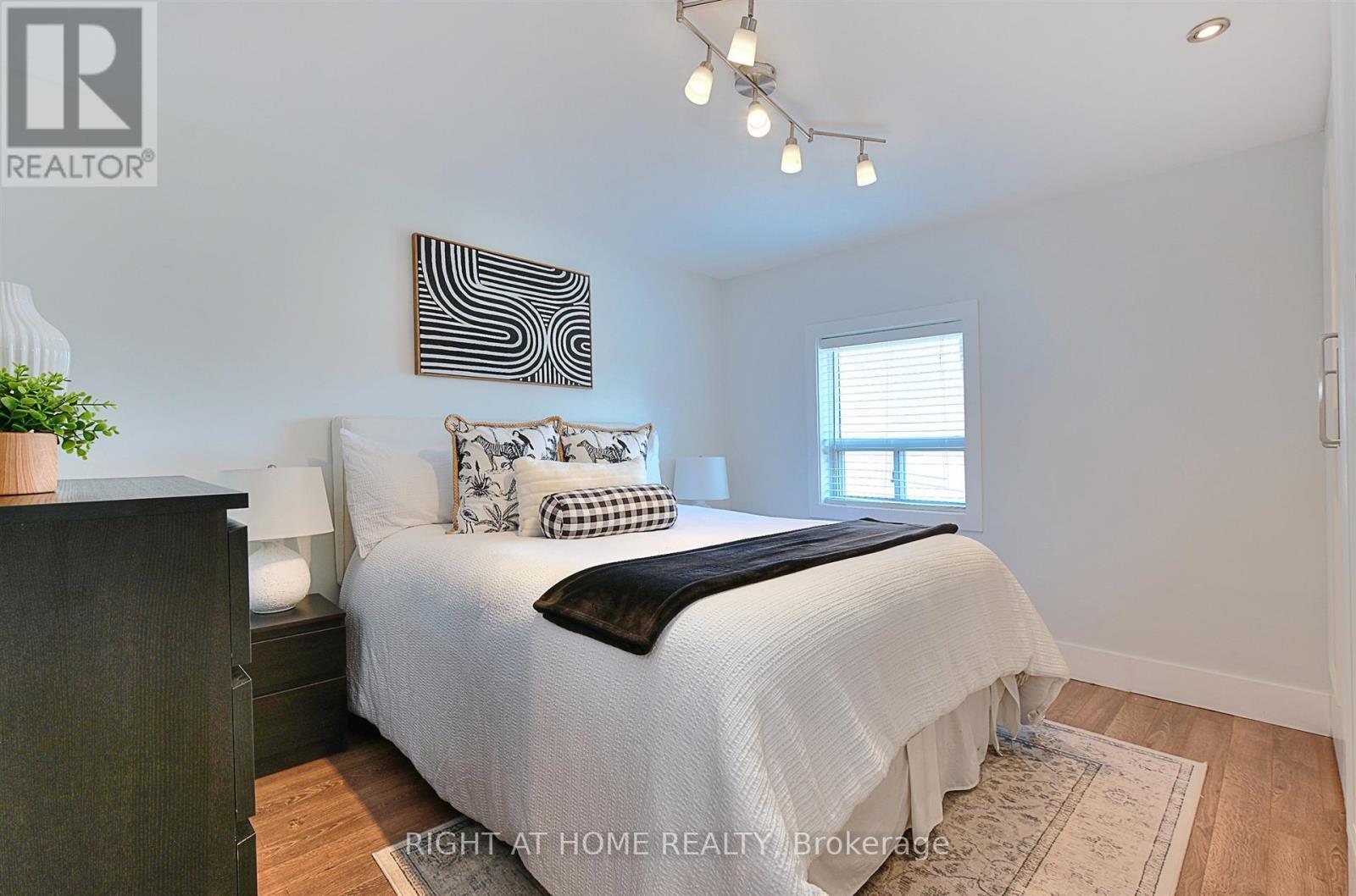 183 Earlscourt Avenue, Toronto, ON
