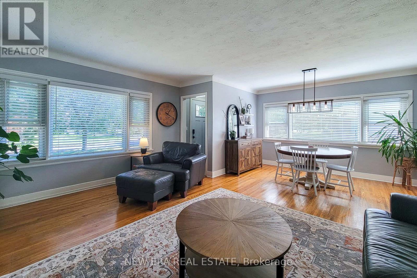 19 Thorndale Avenue, St. Catharines, ON