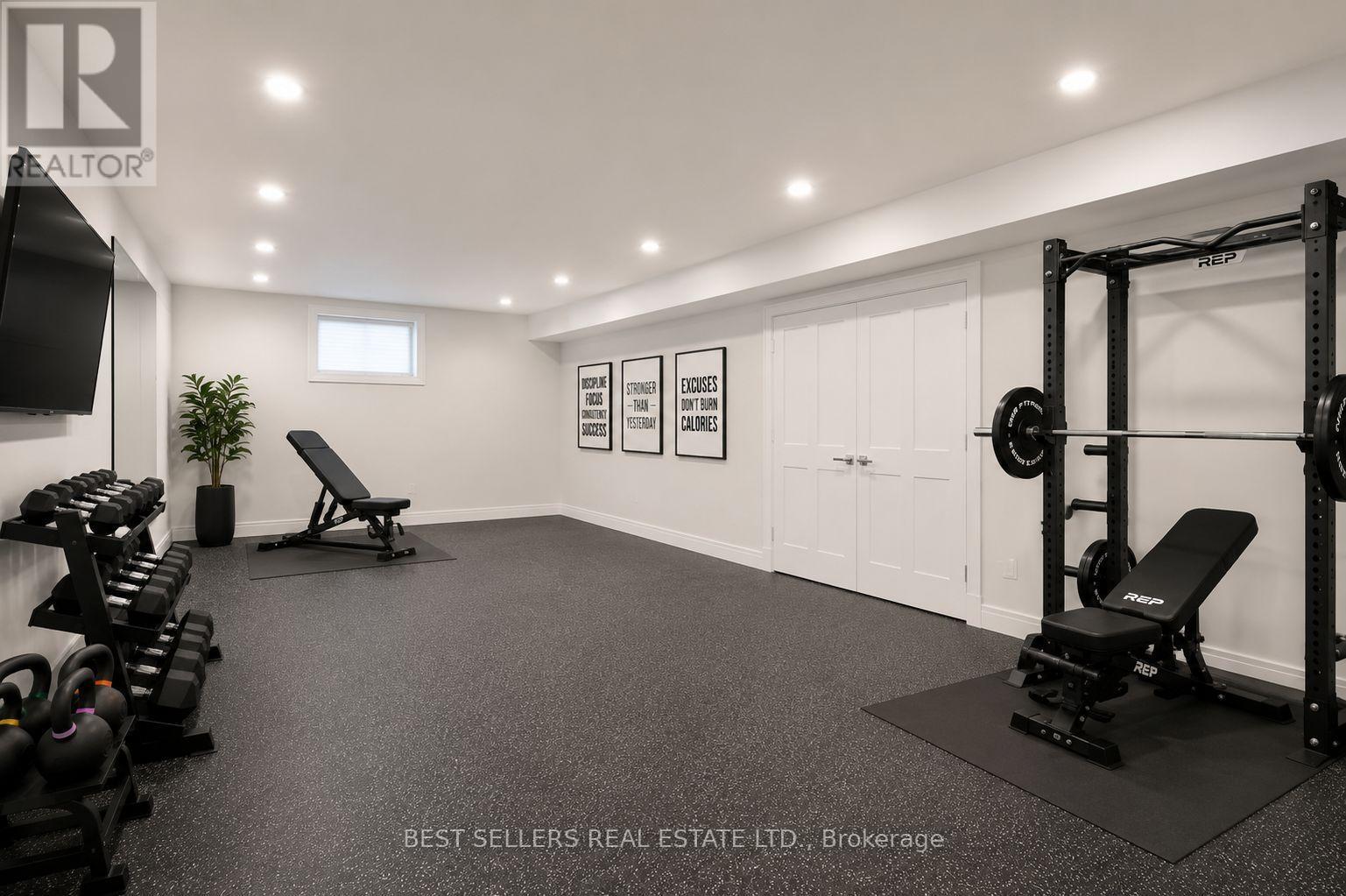 Virtually Staged - 395 Klein Circle, Hamilton, ON