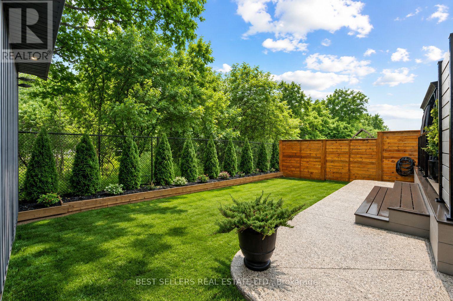 395 Klein Circle, Hamilton, ON