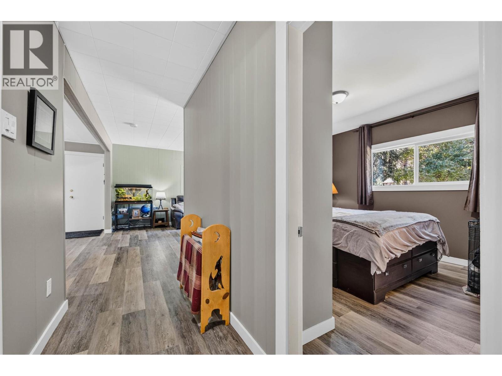 717 Larsen Road, Salmo, BC