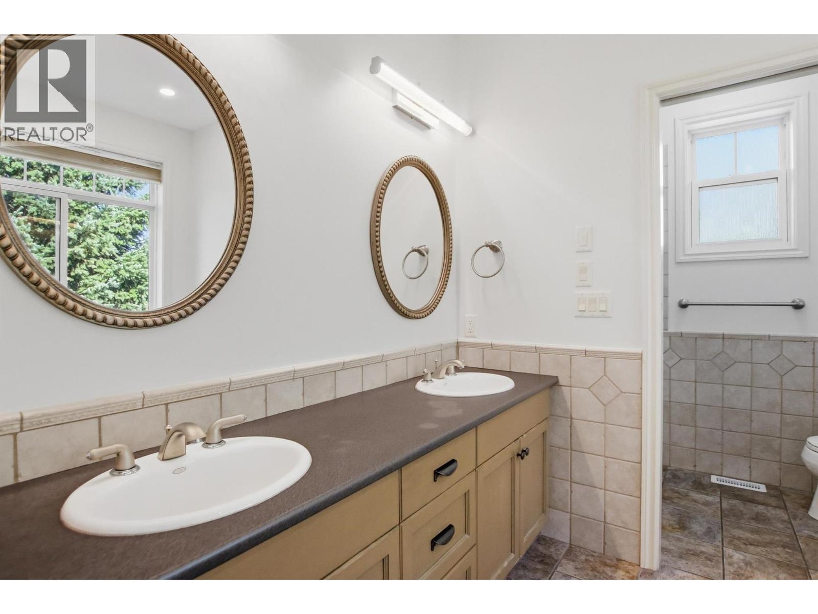 317 Mariposa Court, Kamloops, BC