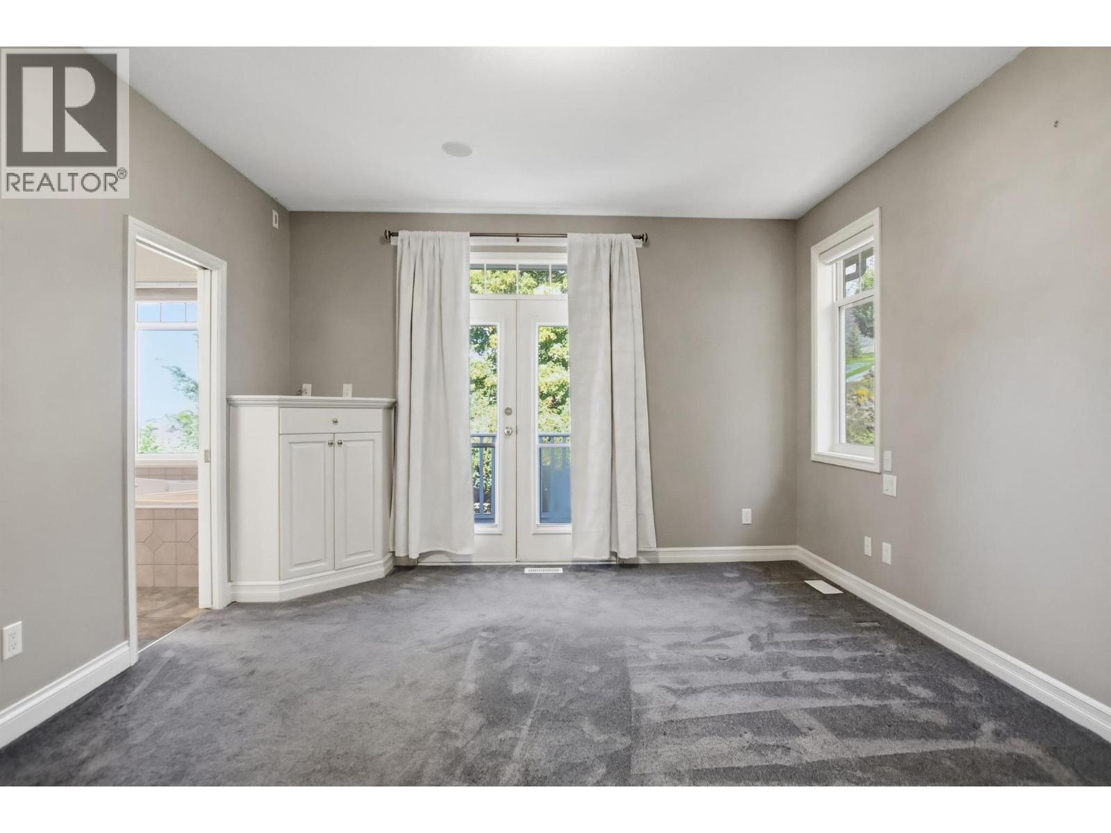 317 Mariposa Court, Kamloops, BC