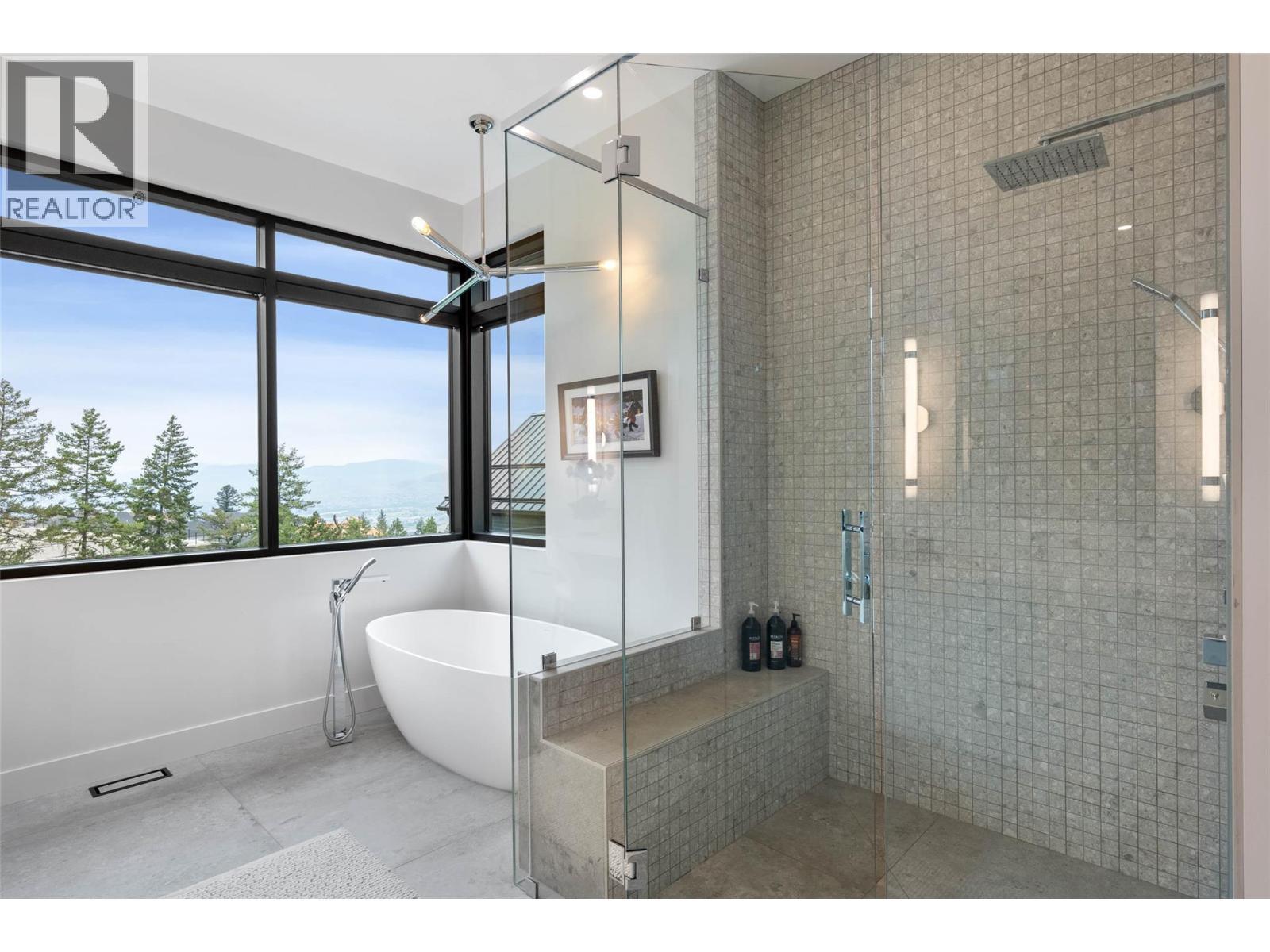 2196 Aster Court, Kamloops, BC