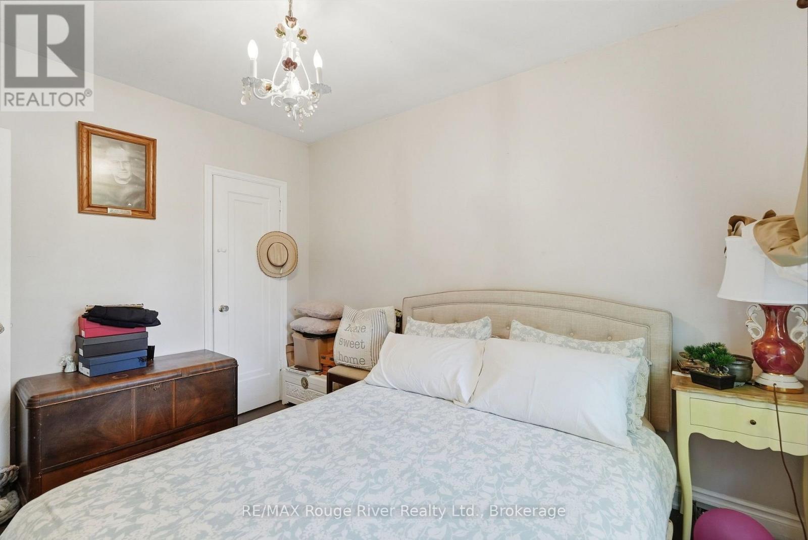42 Anson Avenue, Toronto (Cliffcrest), ON