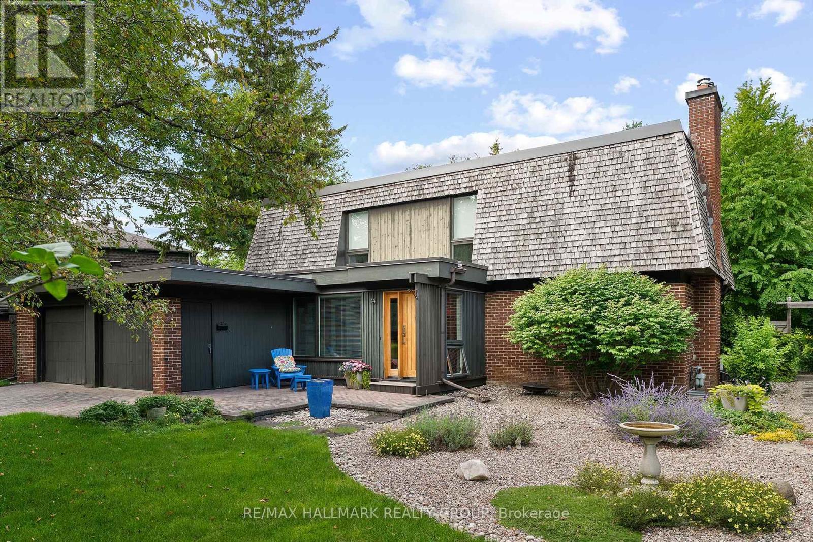14 Sandwell Crescent, Ottawa, ON